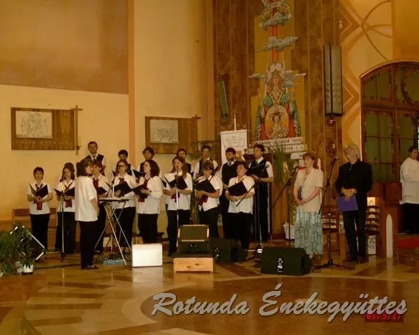 rotunda 2001 27