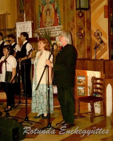 rotunda 2001 05 27