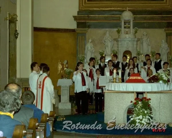 rotunda 2001 06 03