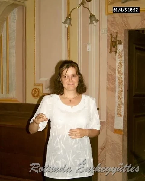 rotunda 2001 08 mv