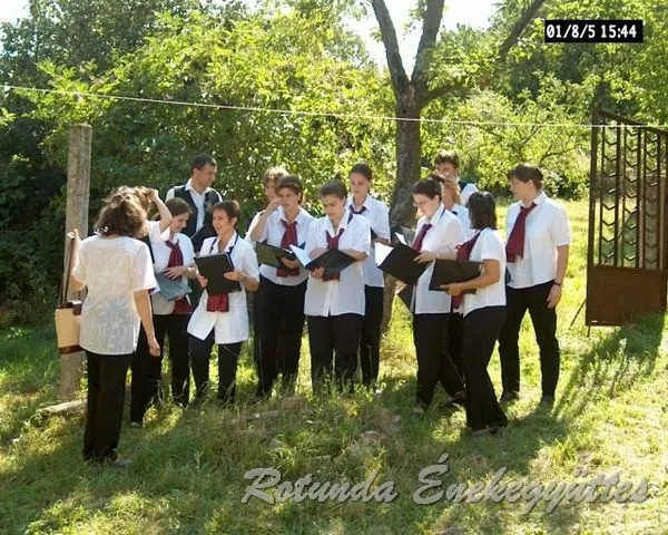 rotunda 2001 08 mv