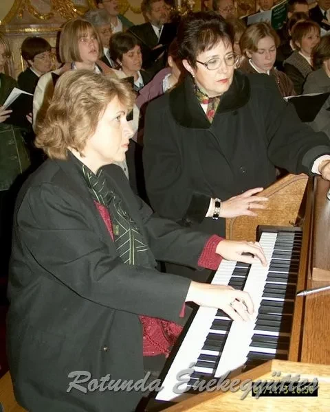 rotunda 2001 11 03