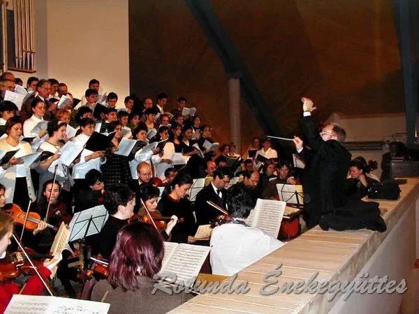 rotunda 2001 11 10
