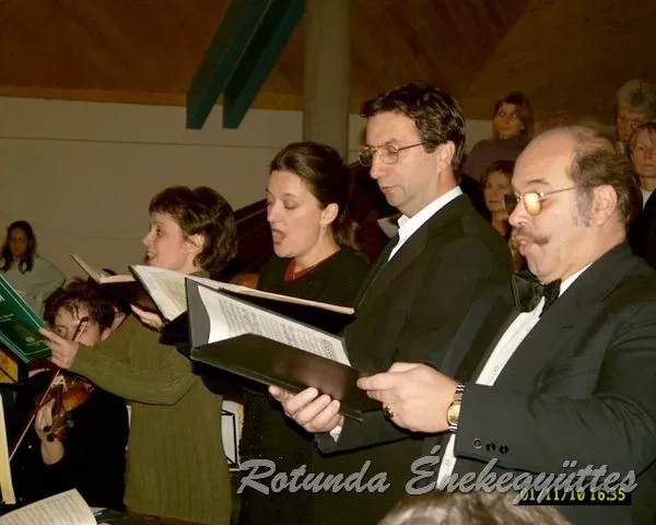 rotunda 2001 11 10