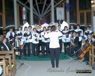 2002-03-23 Pergolesi: Stabat mater, Zugló