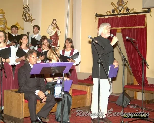 rotunda 2002 05 26