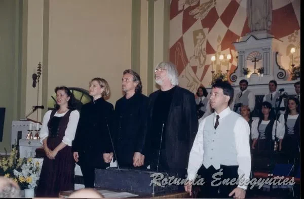 rotunda 2002 09 29