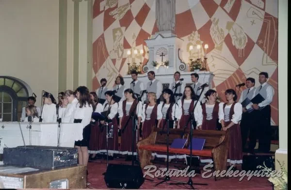rotunda 2002 09 29