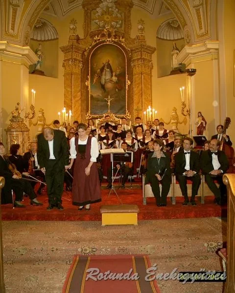 rotunda 2002 10 06