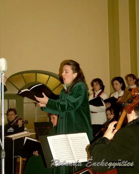 rotunda 2003 04 06