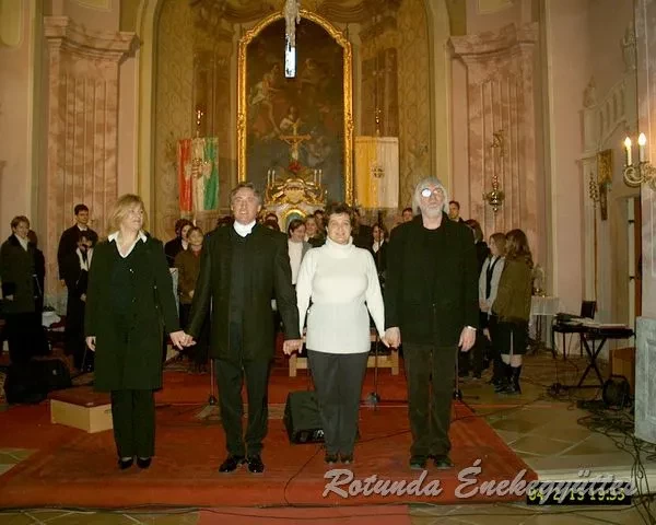 rotunda 2004 02 15