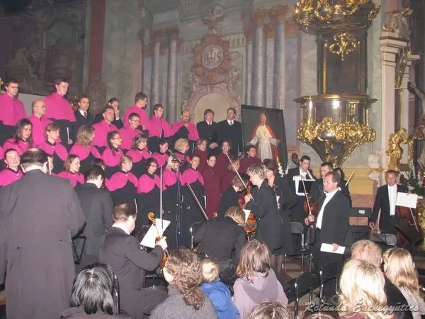 rotunda 2006 09