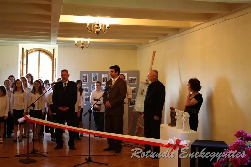 rotunda 2010 06